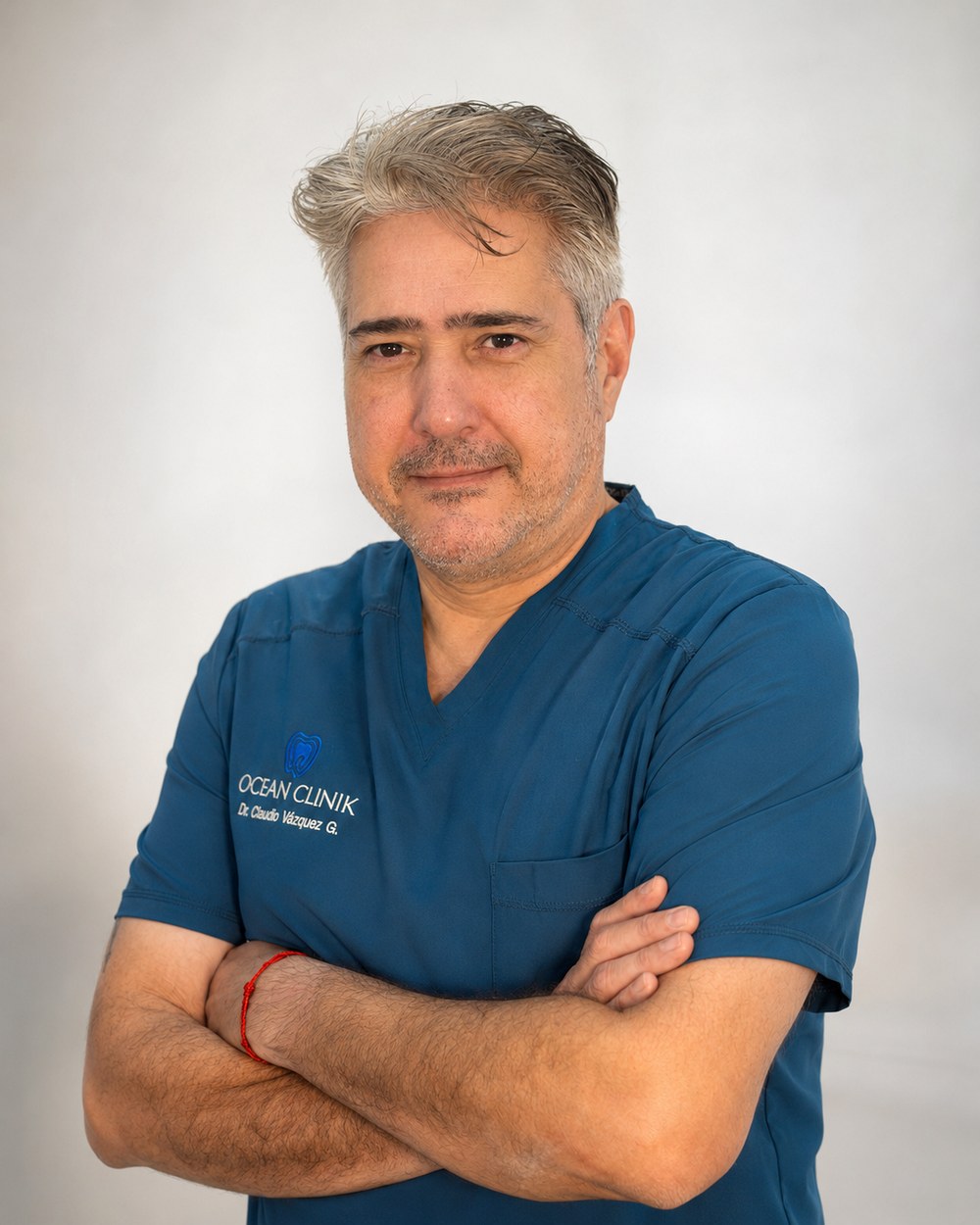 Dr. Claudio Vázquez